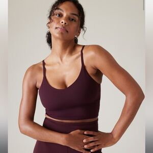 Athleta women’s elation v-neck longline bra, spiced cabernet, large